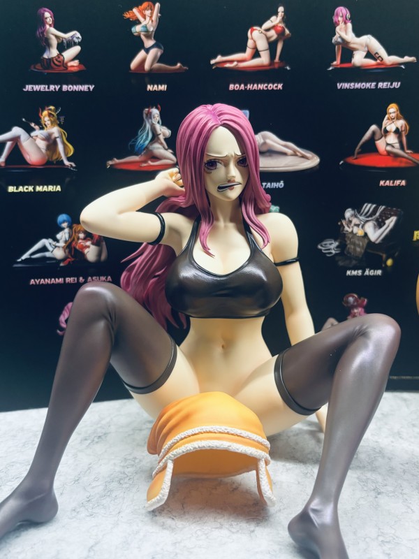 Dragon X POP Studio BB012 One Piece Jewelry Bonney Hot Sexy 1/6 Statue
